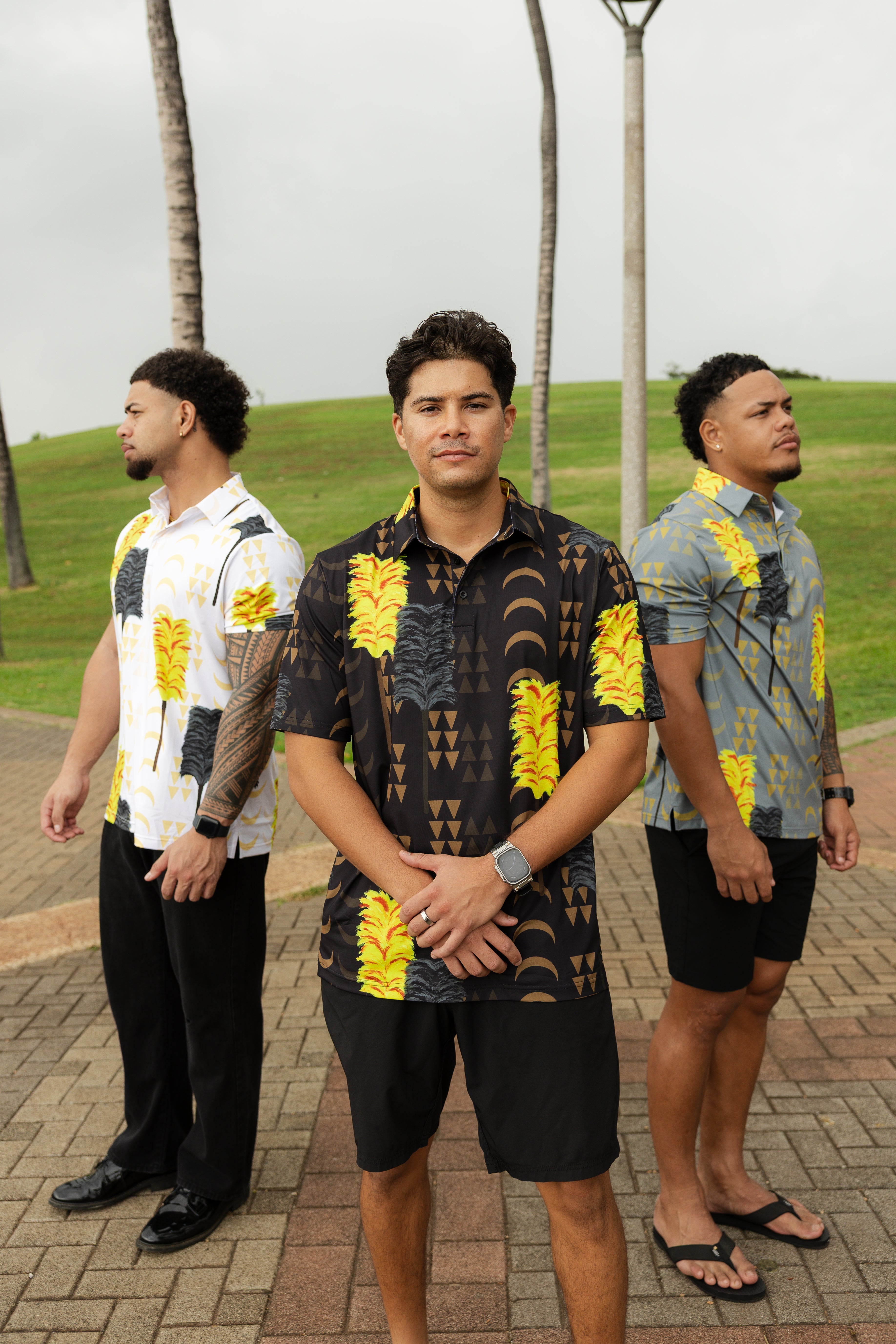 Royal Kahili Aloha T-shirt