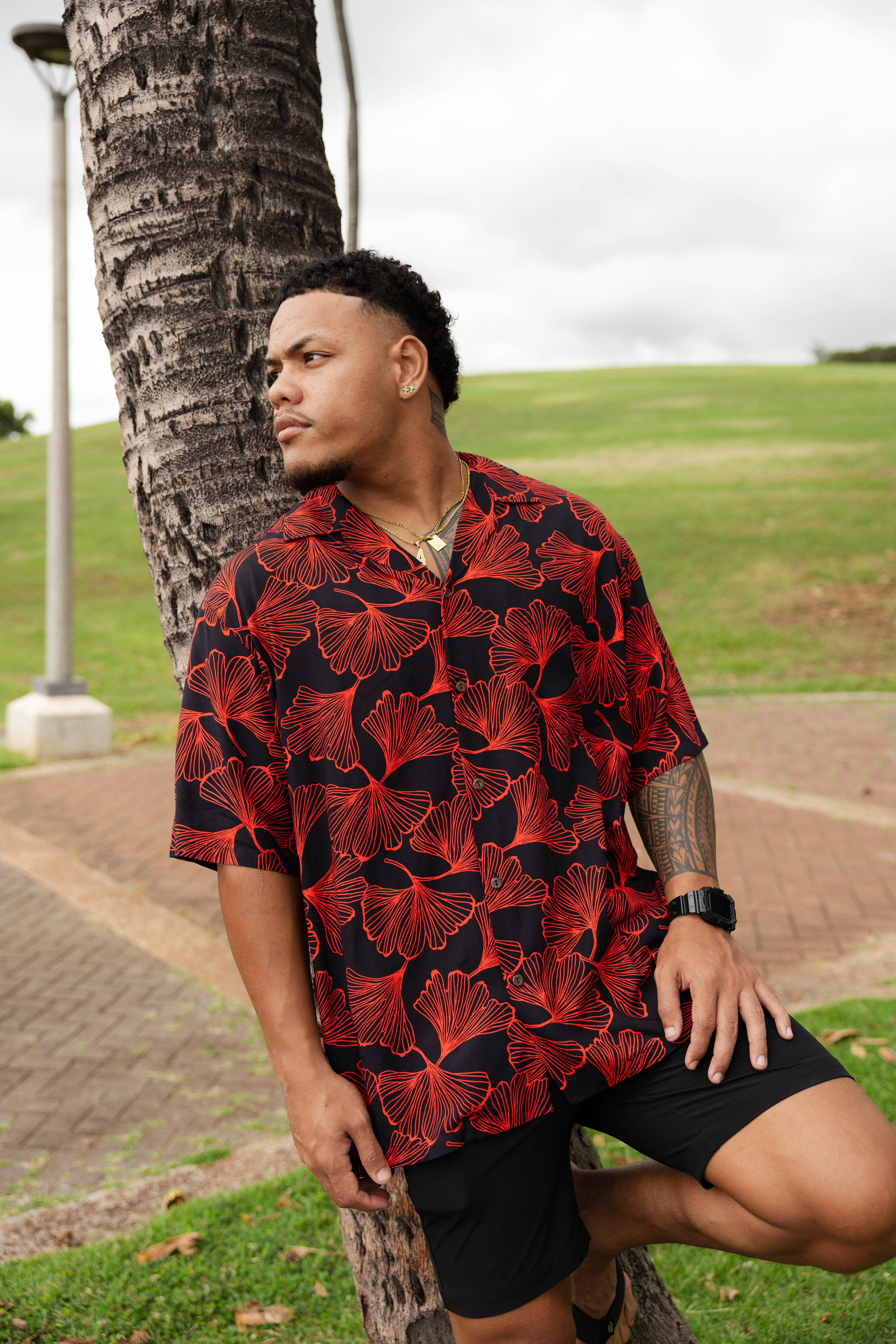 Iwa Iwa Mens Aloha Shirt