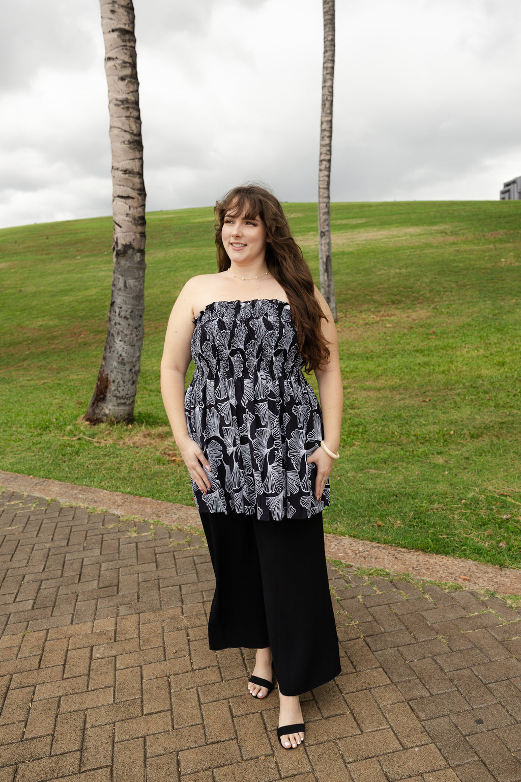 Iwa Iwa Smock Top