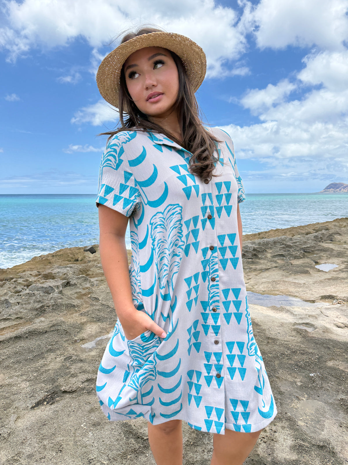 Women's Royal Kāhili Mandarin Collar Dress